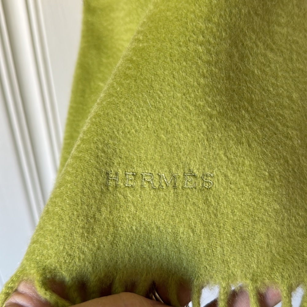 Hermes Light Olive Green Cashmere Scarf - Picture 5 of 6
